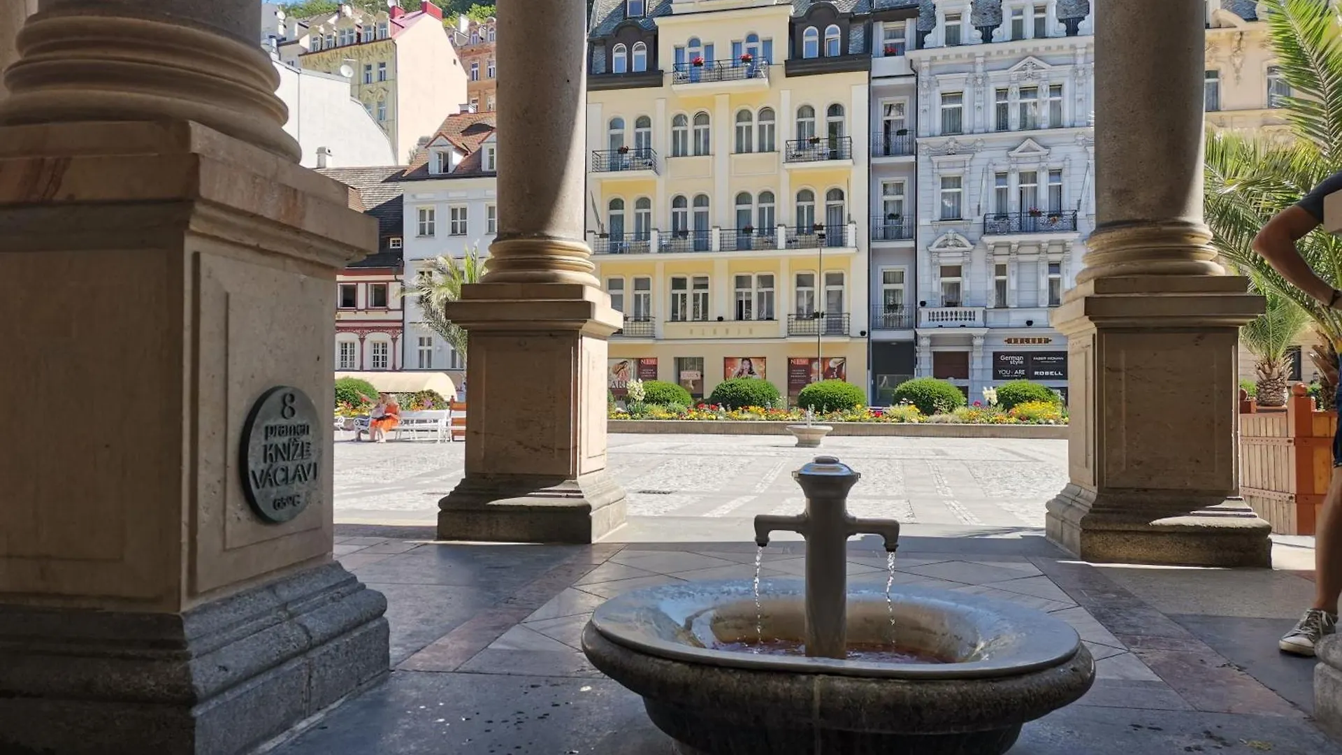 Ubytovani Ester - Utulny Byt V Lazenskem Centru Karlovych Varu Se Zahradkou Apartment Karlovy Vary